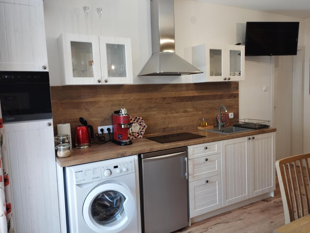 Liliomfa Apartman Apartment Szigliget Luaran gambar