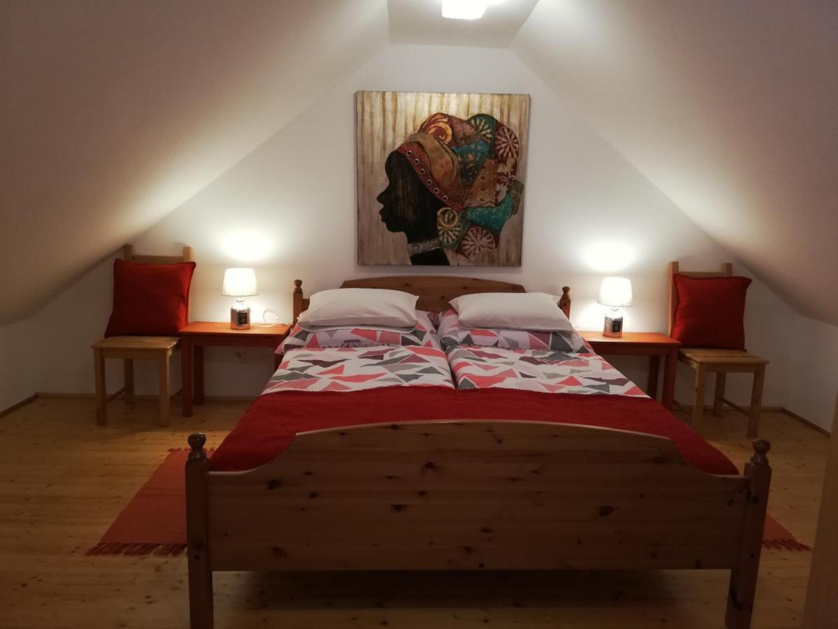 Liliomfa Apartman Apartment Szigliget Luaran gambar